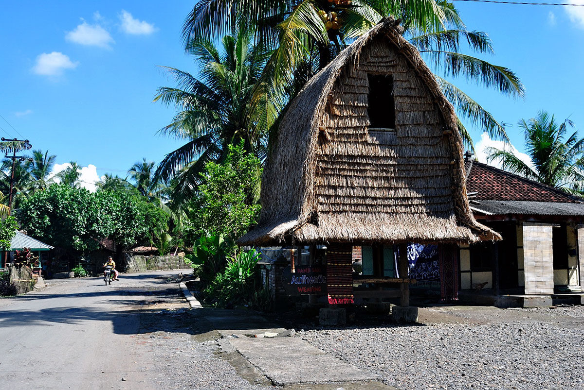 Kampung Tenun Sukarara